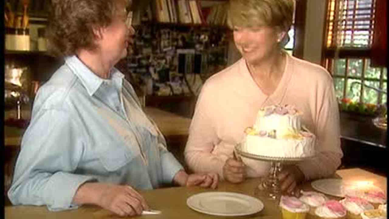 Watch How to Crystallize Flowers video Watch How to Crystallize Flowers video